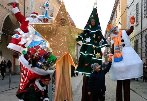 Christmas parade in Ibla