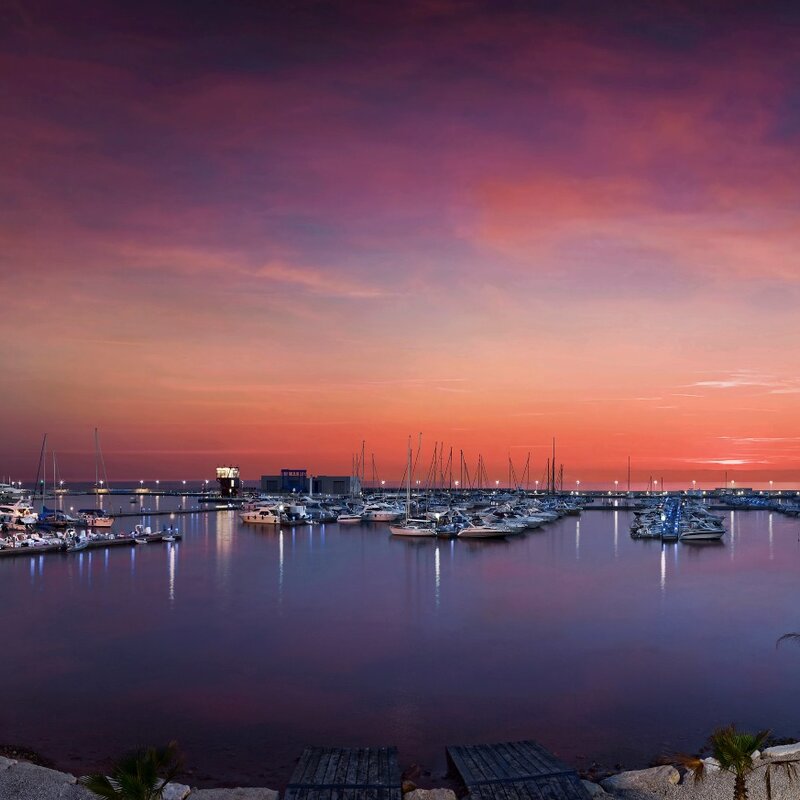 Tramonto Porto Marina di Ragusa foto Gianfranco Guccione .jpg