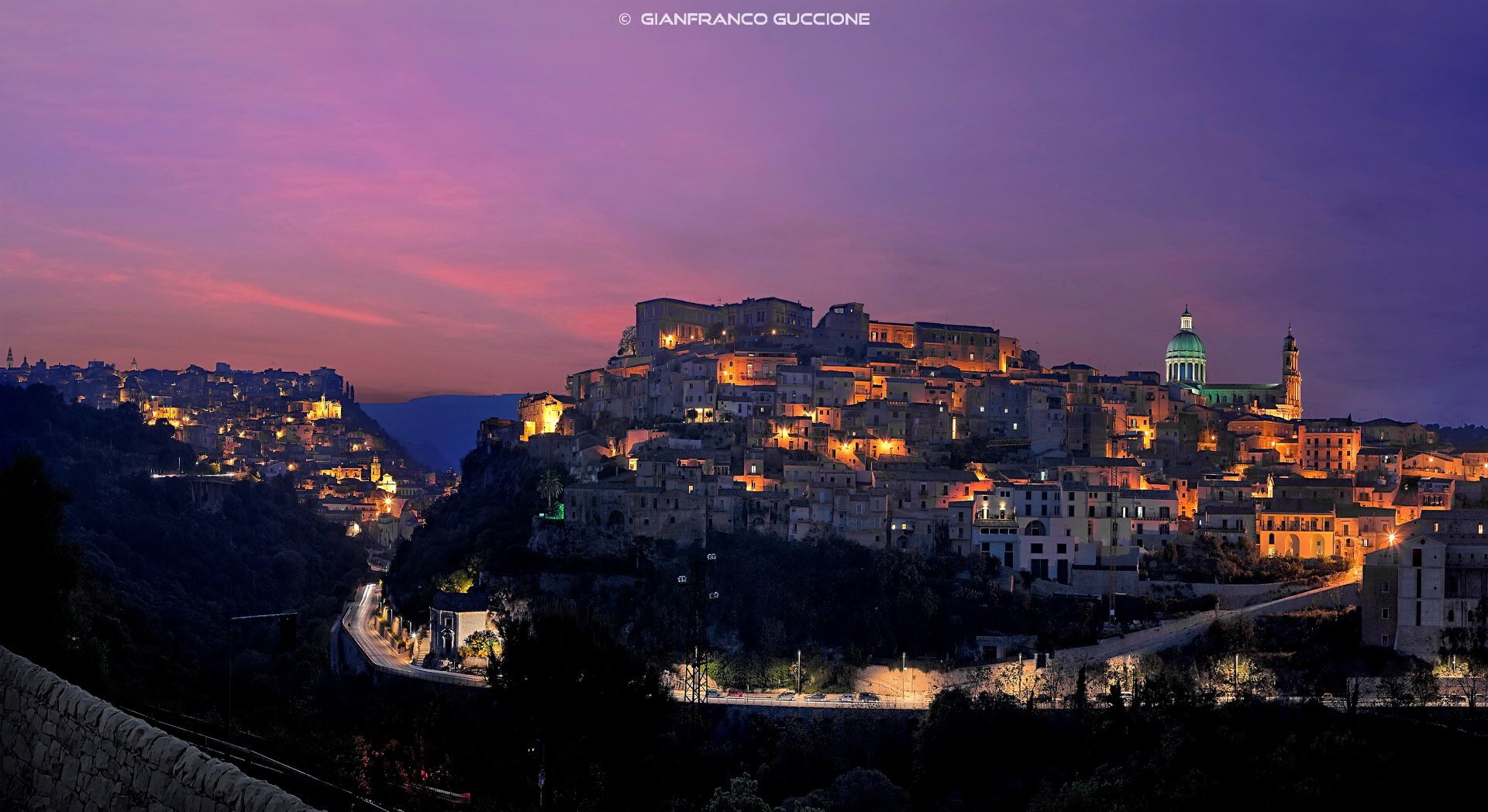 Ragusa E Ibla In Notturna